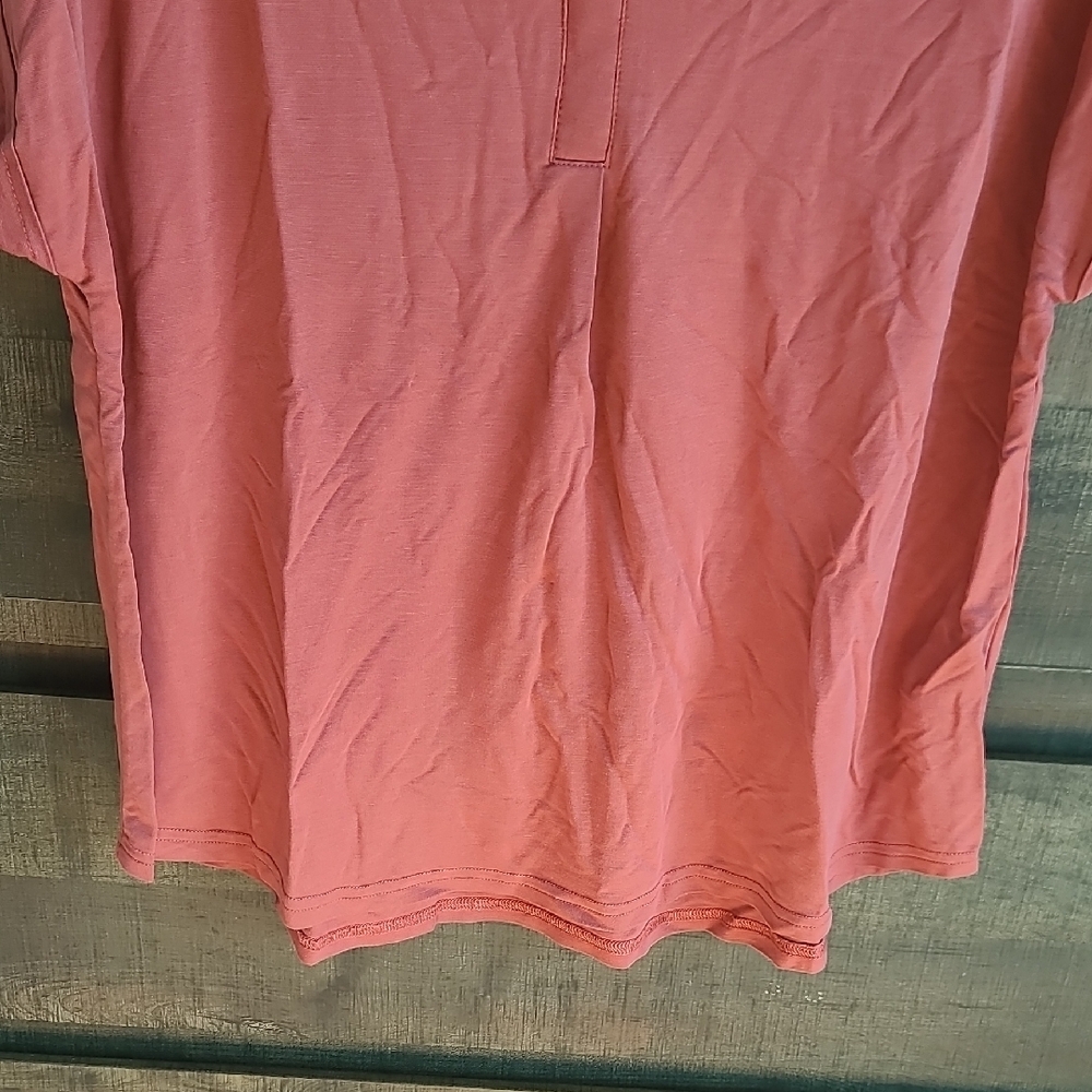 Women's Blouse - Picture 6 of 8